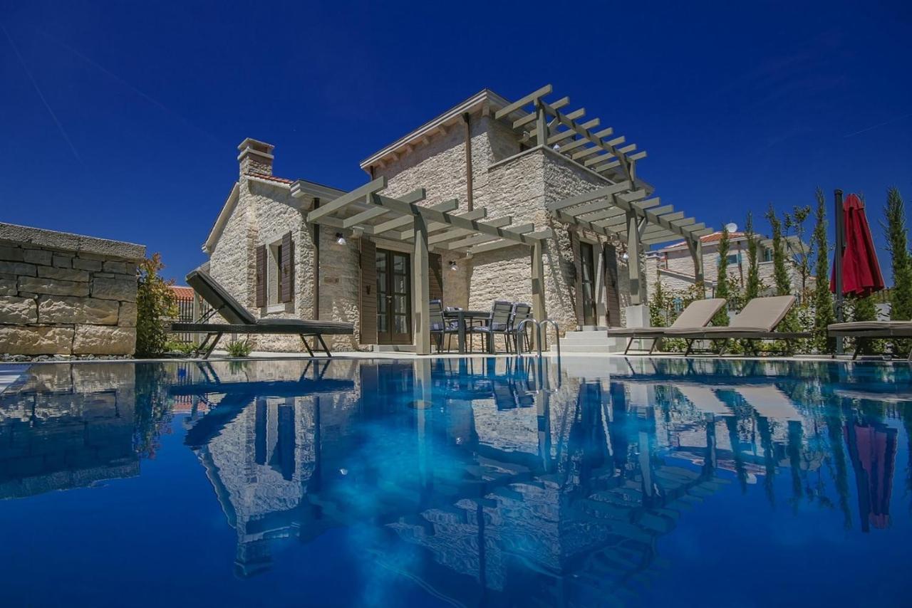 Stone Villa Zahara Ližnjan Eksteriør billede