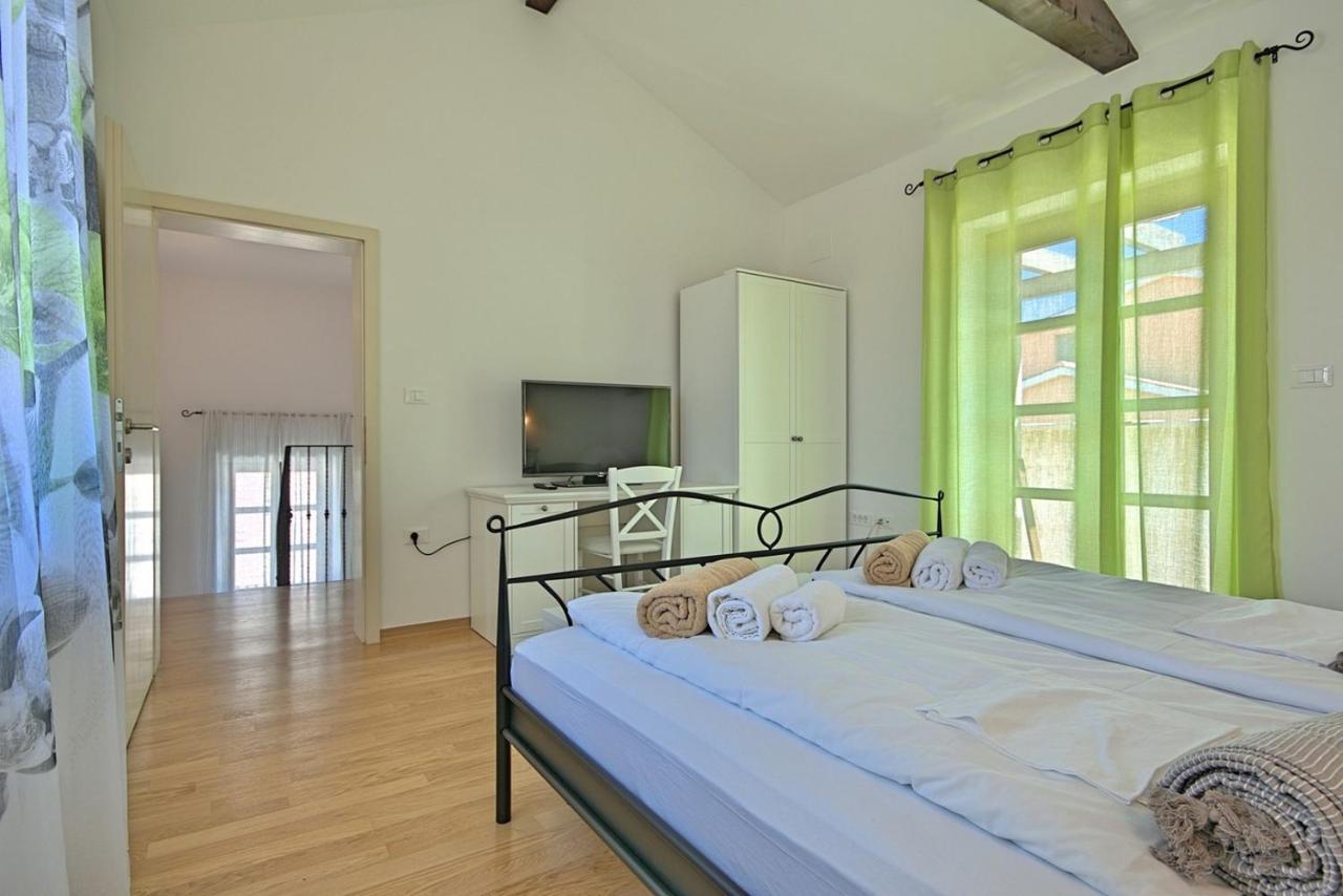 Stone Villa Zahara Ližnjan Eksteriør billede