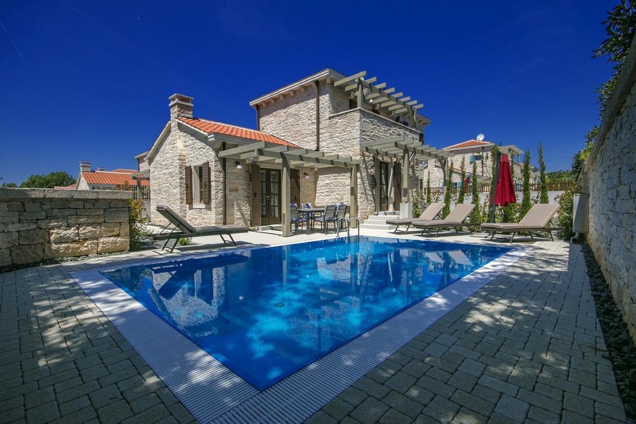 Stone Villa Zahara Ližnjan Eksteriør billede