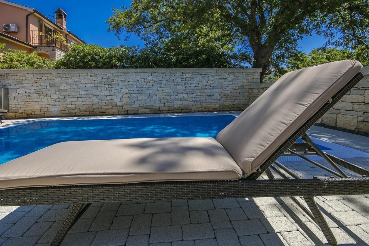 Stone Villa Zahara Ližnjan Eksteriør billede