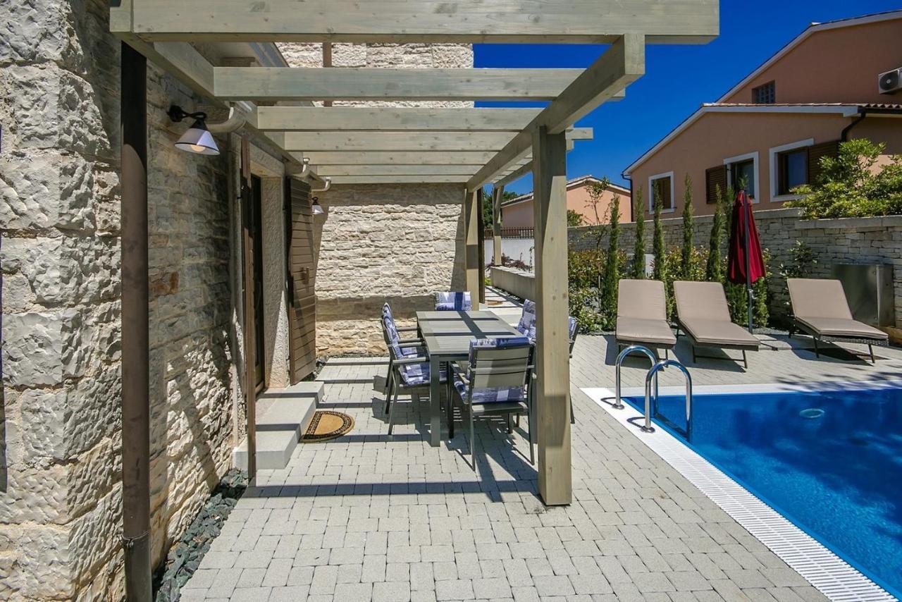 Stone Villa Zahara Ližnjan Eksteriør billede